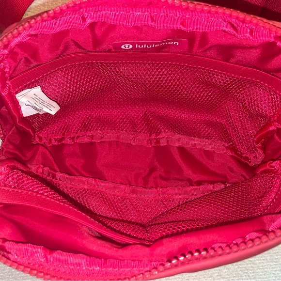 lululemon belt bag - Picture 3 of 4